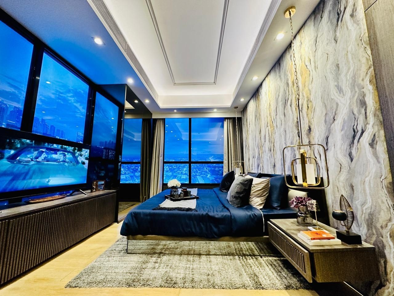 FS: Beautiful 2BR Unit at The Velaris Residences.